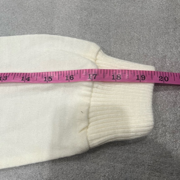 [XL]Vintage Yves Venet Men's White Sweater with Black Floral Design- NWOT - Picture 7 of 7